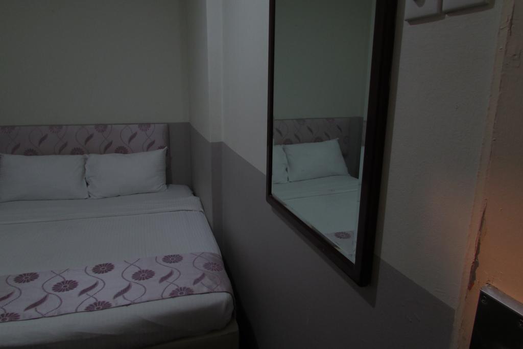 סינגפור Meriton Hotel מראה חיצוני תמונה